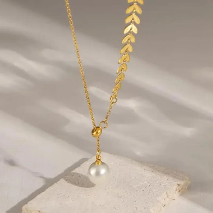 Necklace for Women Leeds - FromYouFlowers.pk