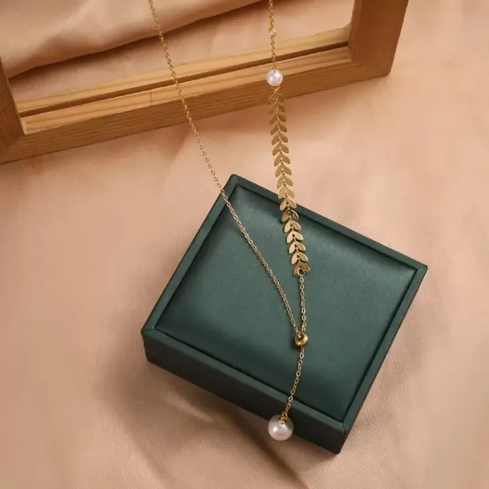 Necklace for Women Leeds - FromYouFlowers.pk