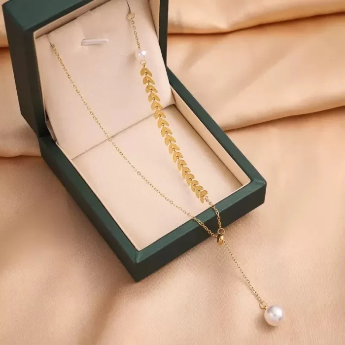 Necklace for Women Leeds - FromYouFlowers.pk